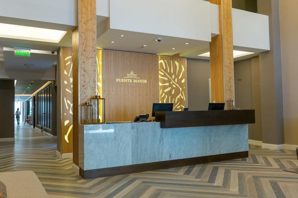 Fuente Mayor Ciudad De Hotel Mendoza